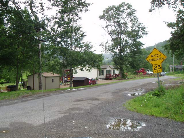 Dinger School building