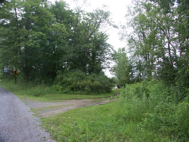 Grube School building in a rural setting