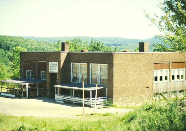 Kramer School building