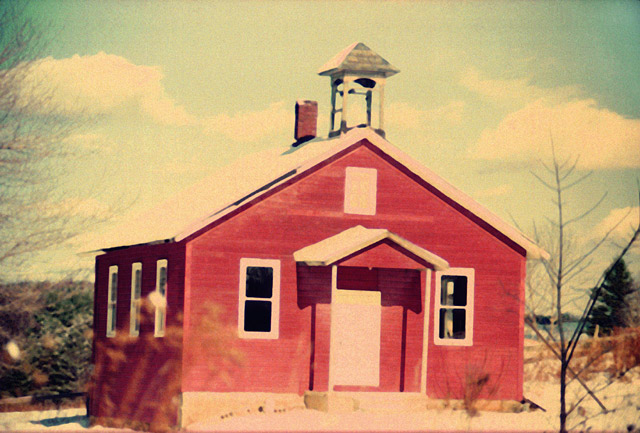 Oliveburg School building