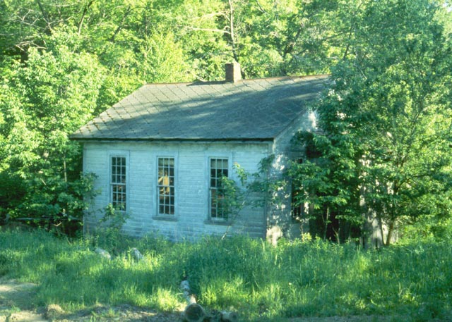 Moser School building